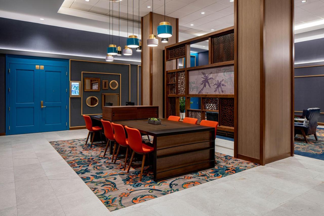 Hyatt Place Tampa Downtown Екстер'єр фото