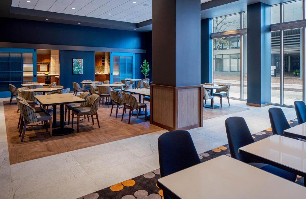 Hyatt Place Tampa Downtown Екстер'єр фото