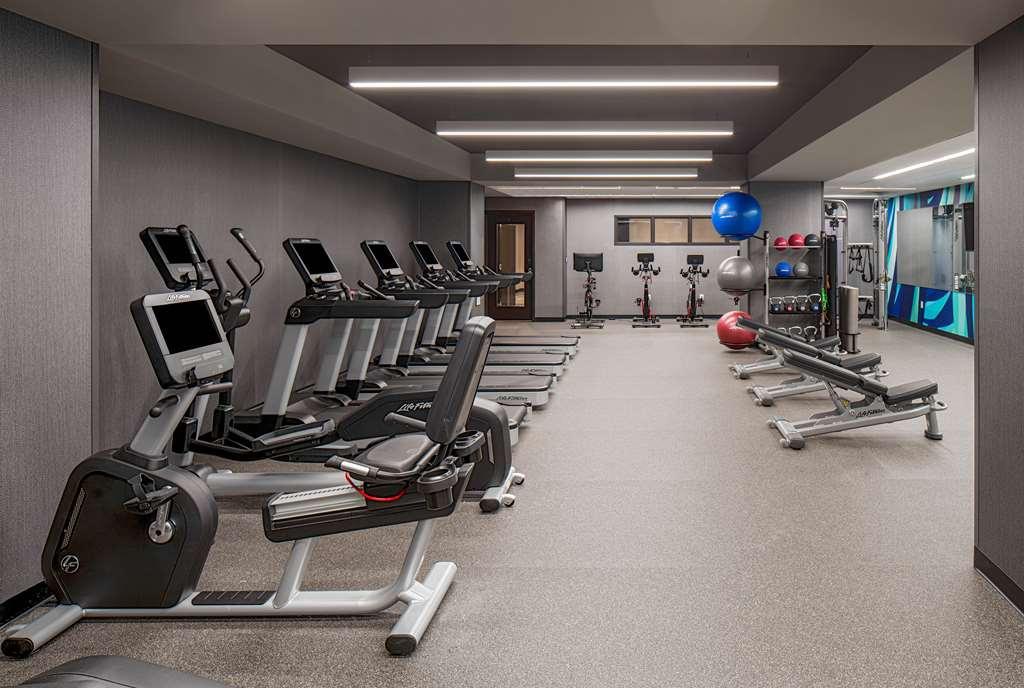 Hyatt Place Tampa Downtown Зручності фото